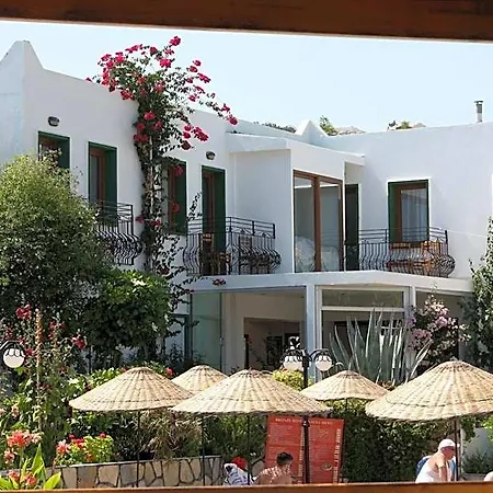 Bronze Hotell Gümbet